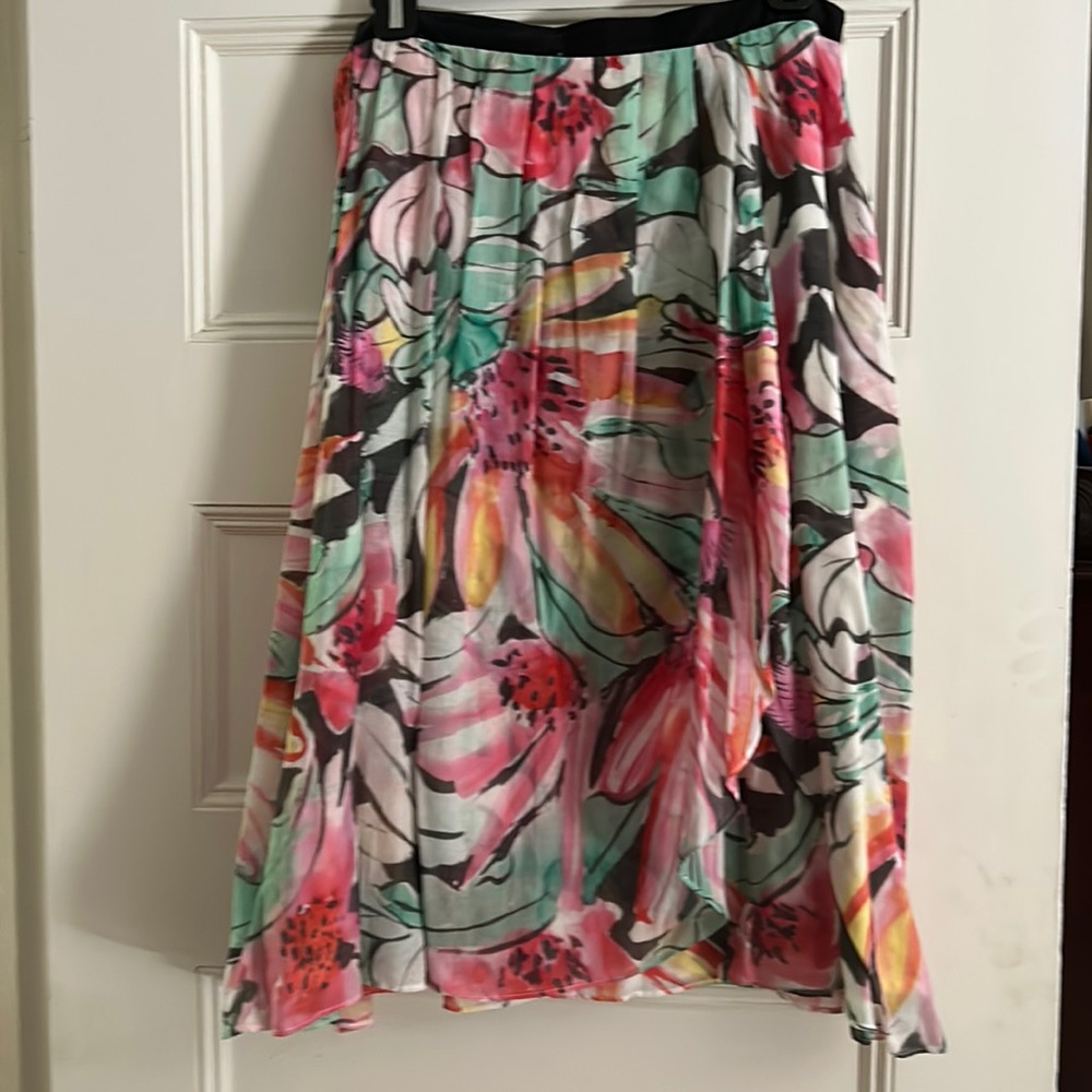 On-trend Exploded Floral cotton voile skirt